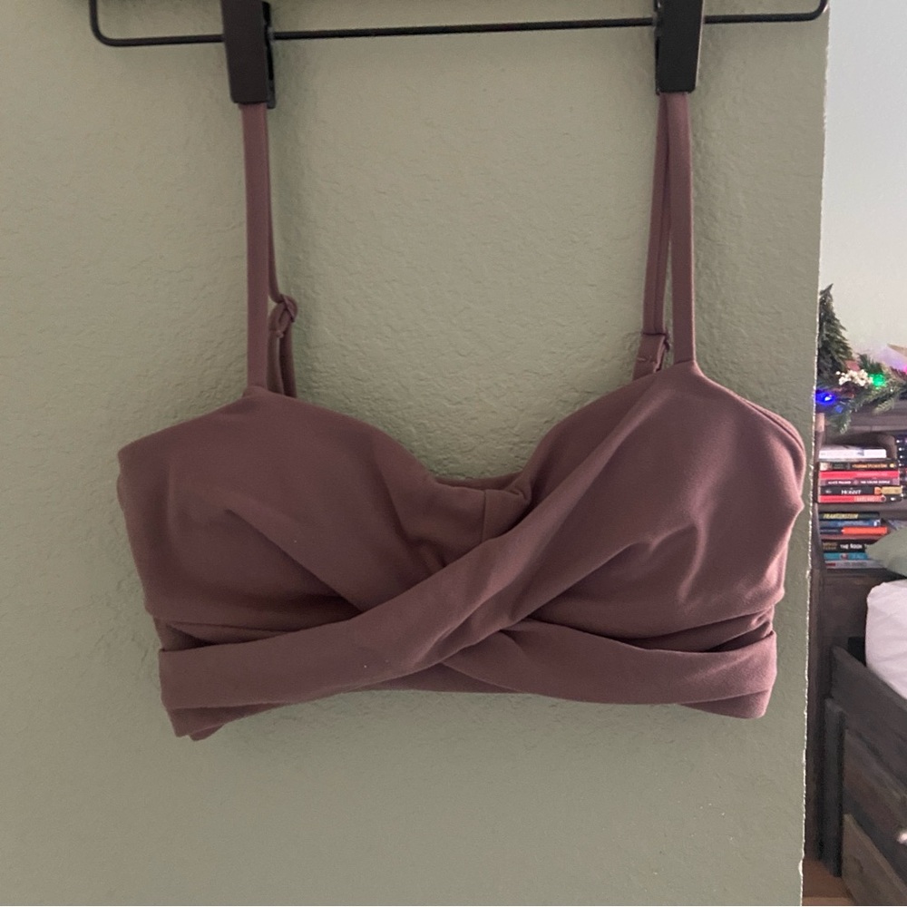 Buffbunny Ivy Wrap Sports Bra ~ Mocha Berry ~ Size XS